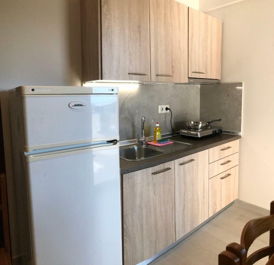 חניוטי Villa Diamantis Apartments מראה חיצוני תמונה