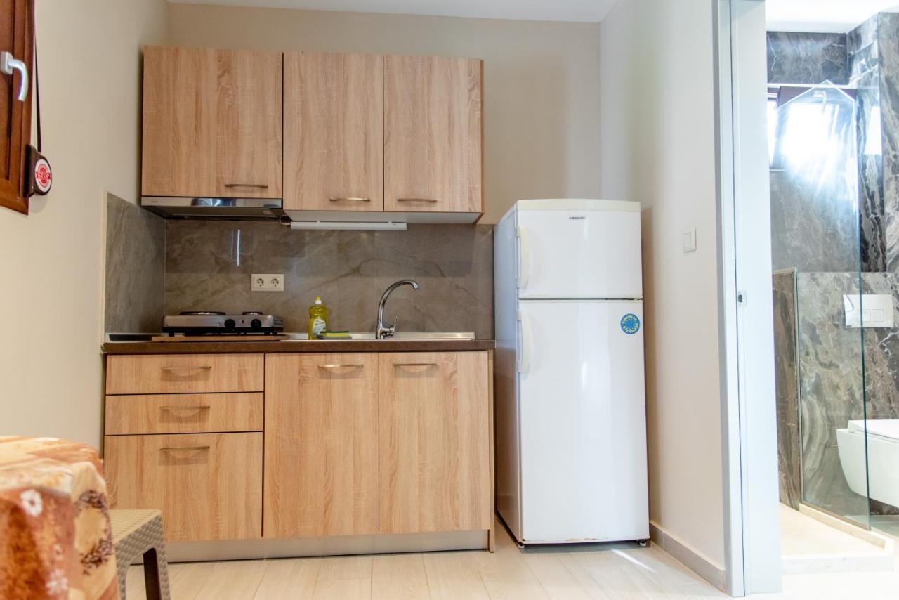 חניוטי Villa Diamantis Apartments מראה חיצוני תמונה